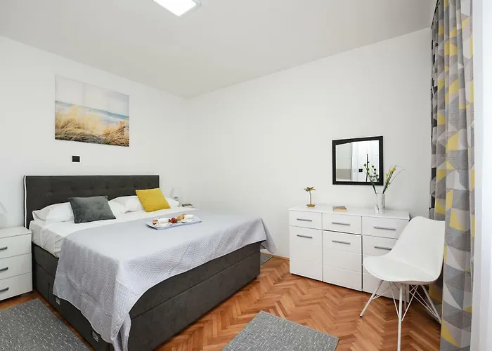 Mare - With Heated Pool 别墅